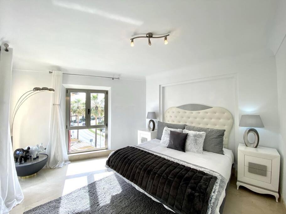 Yolo Spaces - Sotogrande Sea View Penthouse ซานโรเก ภายนอก รูปภาพ