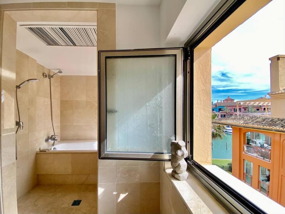 Yolo Spaces - Sotogrande Sea View Penthouse ซานโรเก ภายนอก รูปภาพ
