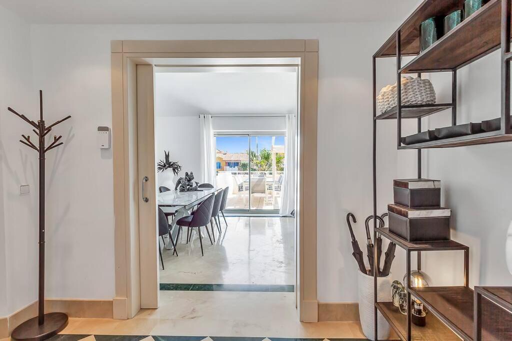 Yolo Spaces - Sotogrande Sea View Penthouse ซานโรเก ภายนอก รูปภาพ