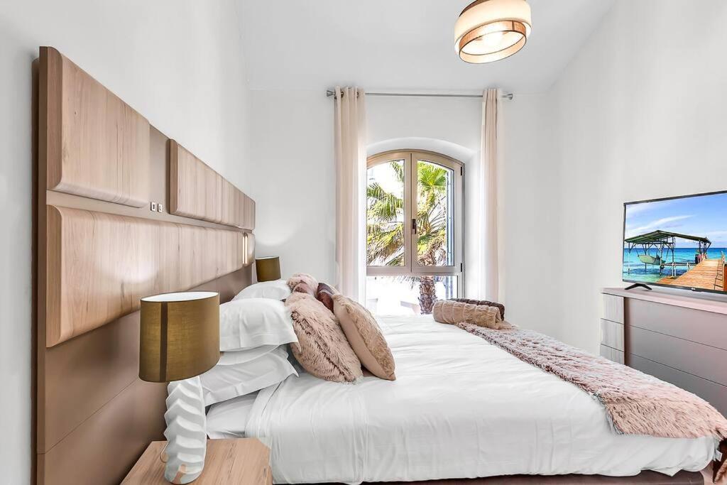 Yolo Spaces - Sotogrande Sea View Penthouse ซานโรเก ภายนอก รูปภาพ