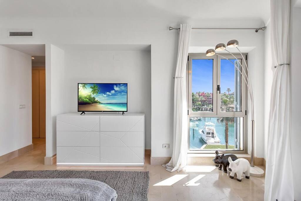 Yolo Spaces - Sotogrande Sea View Penthouse ซานโรเก ภายนอก รูปภาพ